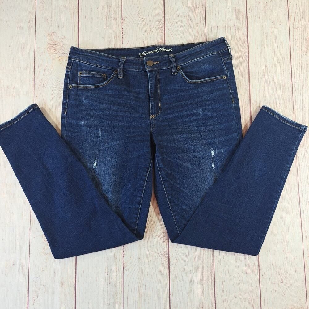 Universal Thread lightly distressed mid-rise skinny jeans sz 12/31R